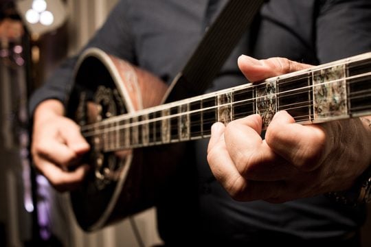 bouzouki